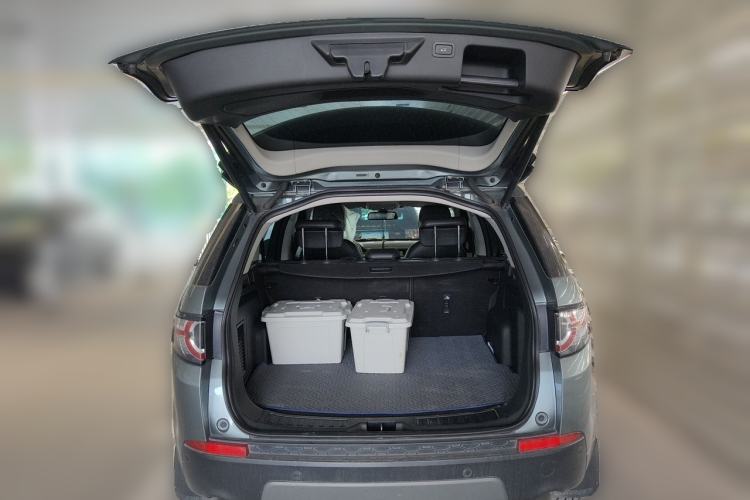 Used Land Rover Discovery Sport 2017 2.0T SE Trunk