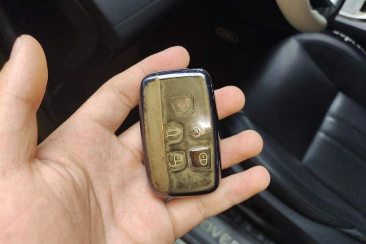 Used Land Rover Discovery Sport 2017 2.0T SE Vehicle Key