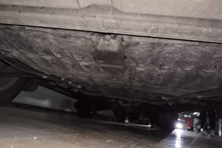 Used Land Rover Discovery Sport 2017 2.0T SE Chassis Front