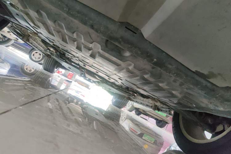 Used Land Rover Discovery Sport 2017 2.0T HSE Chassis Front