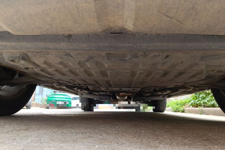 Used Land Rover Discovery Sport 2017 2.0T SE Chassis Front