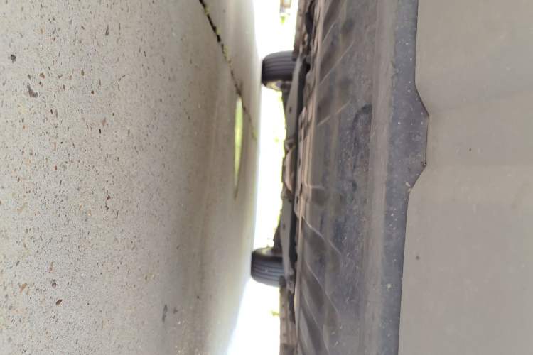 Used Land Rover Discovery Sport 2017 2.0T HSE Chassis Front