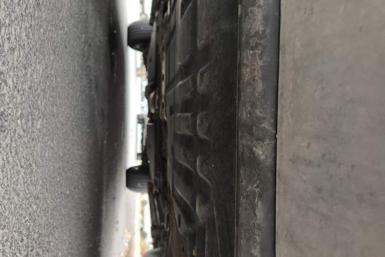 Used Land Rover Discovery Sport 2017 2.0T SE Chassis Front