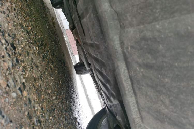 Used Land Rover Discovery Sport 2017 2.0T SE Chassis Front