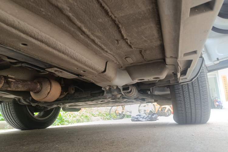 Used Land Rover Discovery Sport 2017 2.0T SE Chassis Front Left