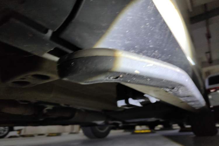 Used Land Rover Discovery Sport 2017 2.0T SE Chassis Front Left