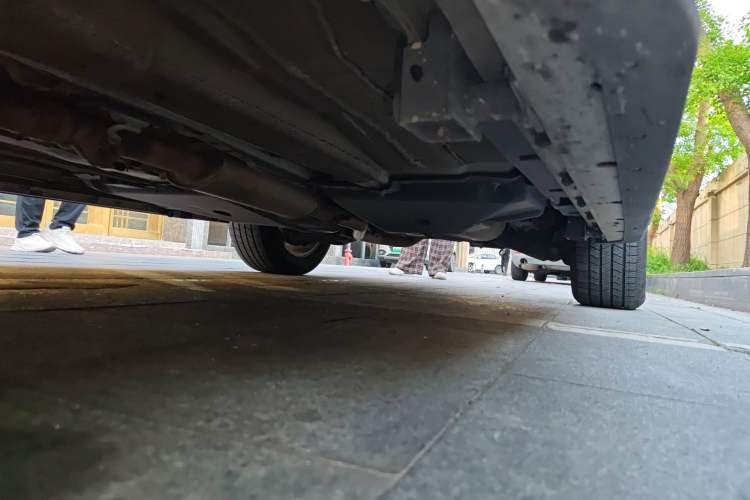 Used Land Rover Discovery Sport 2017 2.0T SE Chassis Front Left