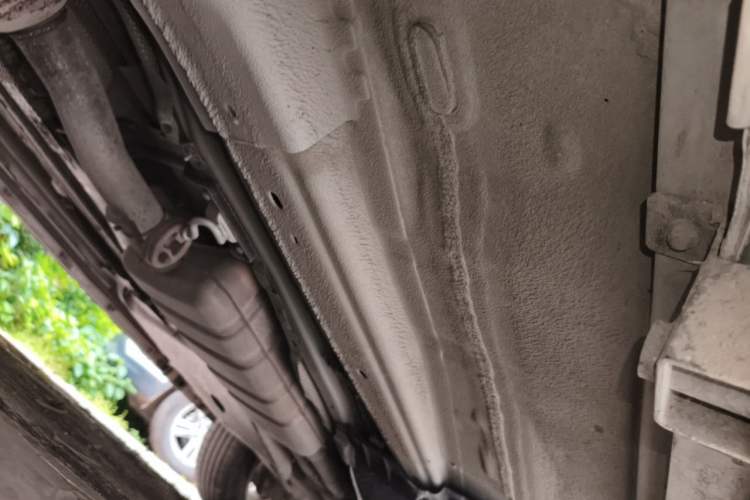 Used Land Rover Discovery Sport 2017 2.0T HSE LUXURY Chassis Front Left