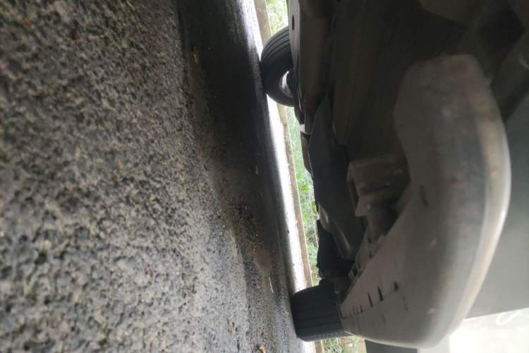 Used Land Rover Discovery Sport 2017 2.0T SE Chassis Front Left