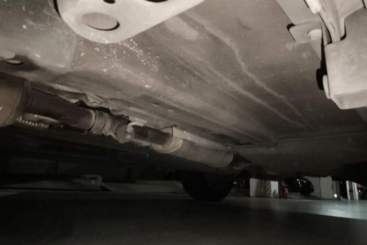 Used Land Rover Discovery Sport 2017 2.0T SE Chassis Front Left