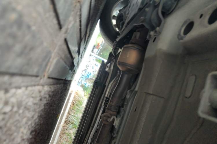 Used Land Rover Discovery Sport 2017 2.0T SE Chassis Front Left