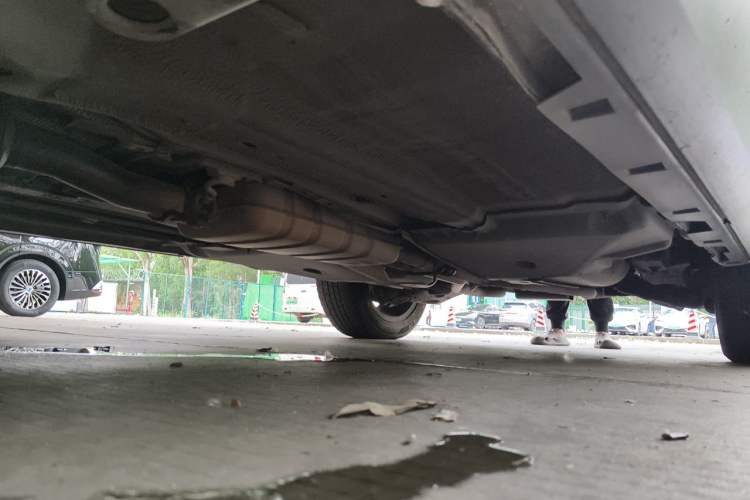 Used Land Rover Discovery Sport 2017 2.0T HSE Chassis Front Left