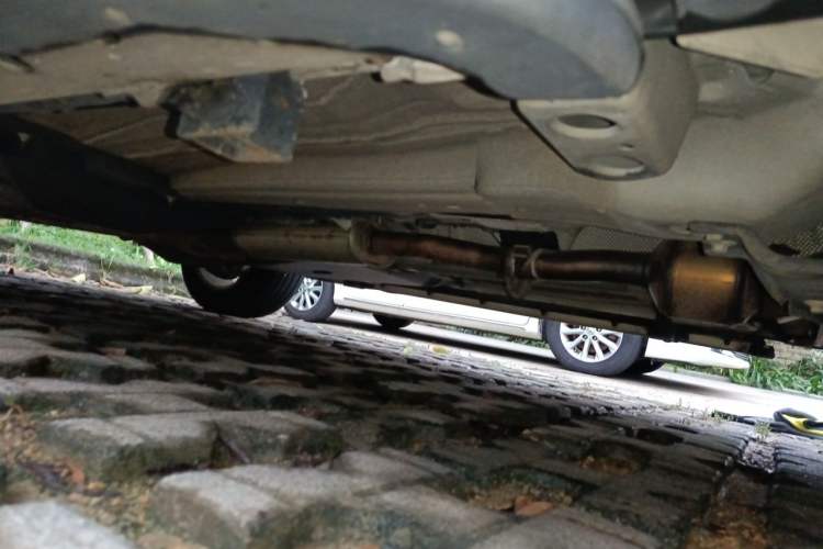 Used Land Rover Discovery Sport 2017 2.0T SE Chassis Front Right