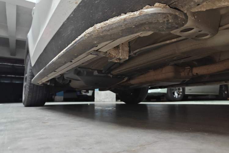 Used Land Rover Discovery Sport 2017 2.0T HSE Chassis Front Right