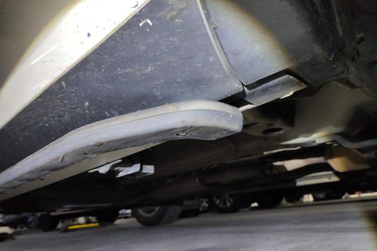 Used Land Rover Discovery Sport 2017 2.0T SE Chassis Front Right