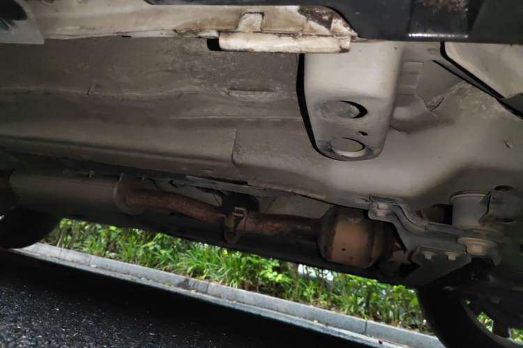 Used Land Rover Discovery Sport 2017 2.0T SE Chassis Front Right