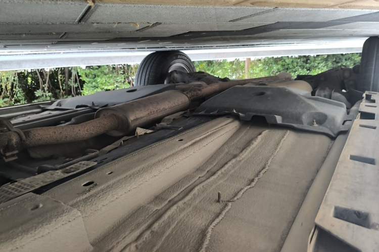 Used Land Rover Discovery Sport 2017 2.0T SE Chassis Front Right