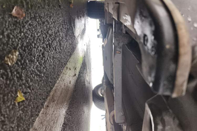 Used Land Rover Discovery Sport 2017 2.0T HSE Chassis Front Right