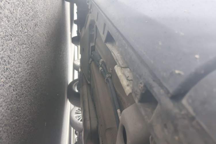 Used Land Rover Discovery Sport 2017 2.0T HSE Chassis Front Right