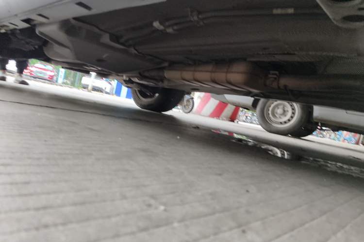 Used Land Rover Discovery Sport 2017 2.0T HSE Chassis Front Right