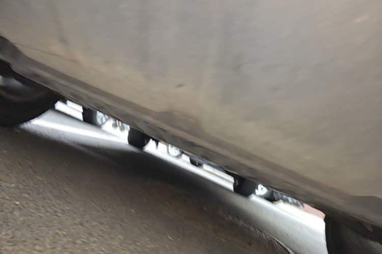 Used Land Rover Discovery Sport 2017 2.0T PURE Chassis Front