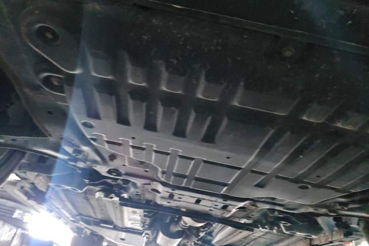 Used Land Rover Discovery Sport 2017 2.0T SE Chassis Front
