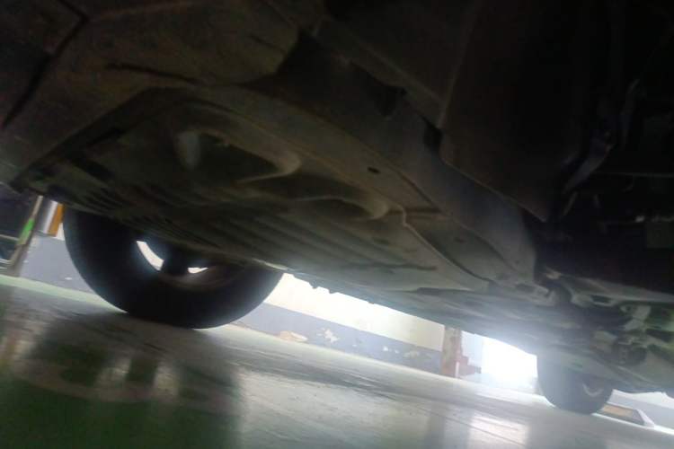 Used Land Rover Discovery Sport 2017 2.0T PURE Chassis Front