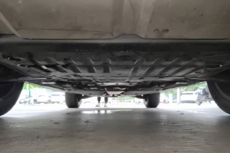 Used Land Rover Discovery Sport 2017 2.0T HSE Chassis Front