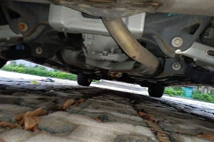 Used Land Rover Discovery Sport 2017 2.0T SE Chassis Rear