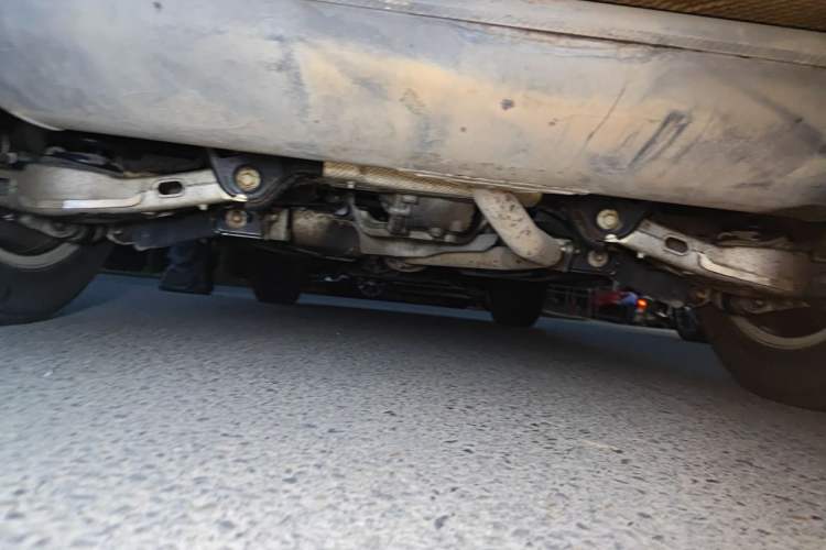 Used Land Rover Discovery Sport 2017 2.0T SE Chassis Rear
