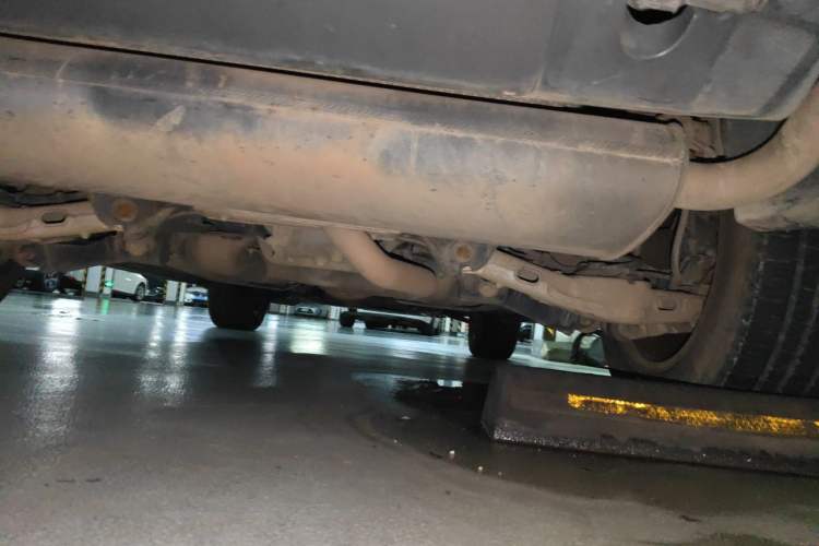 Used Land Rover Discovery Sport 2017 2.0T SE Chassis Rear