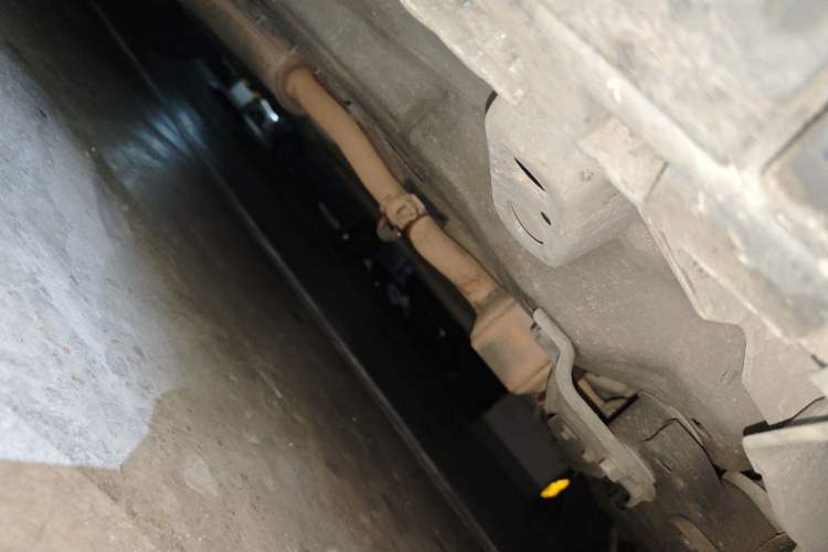 Used Land Rover Discovery Sport 2017 2.0T SE Chassis Rear Left