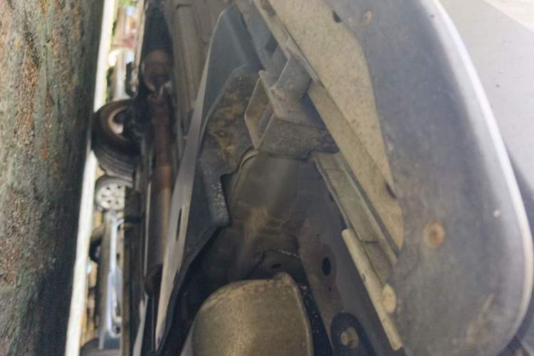 Used Land Rover Discovery Sport 2017 2.0T SE Chassis Rear Left
