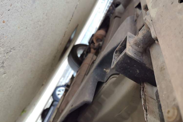 Used Land Rover Discovery Sport 2017 2.0T HSE Chassis Rear Left