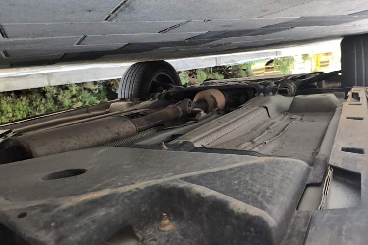 Used Land Rover Discovery Sport 2017 2.0T SE Chassis Rear Left