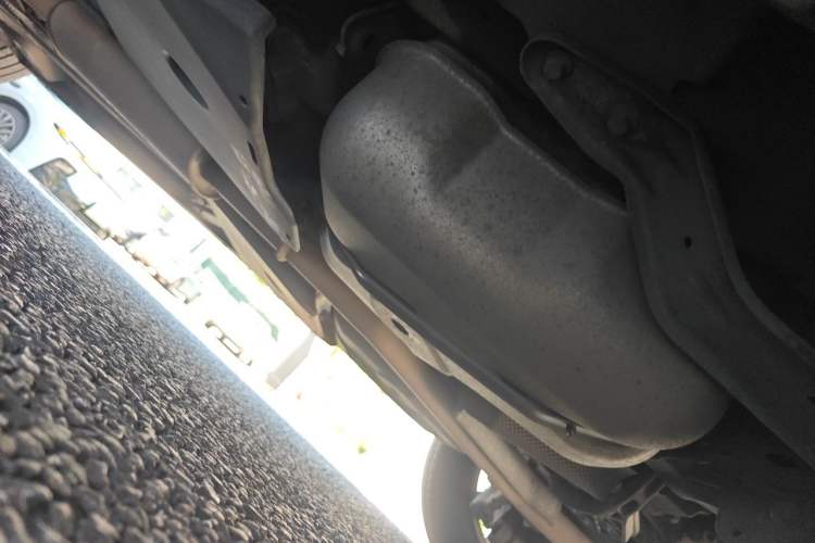 Used Land Rover Discovery Sport 2017 2.0T SE Chassis Rear Left