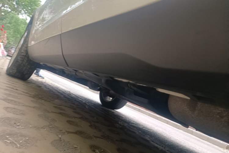 Used Land Rover Discovery Sport 2017 2.0T HSE Chassis Rear Left