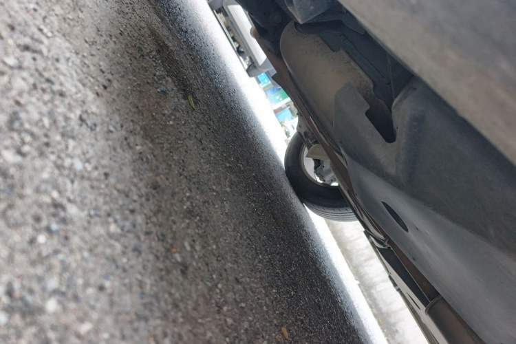 Used Land Rover Discovery Sport 2017 2.0T SE Chassis Rear Right