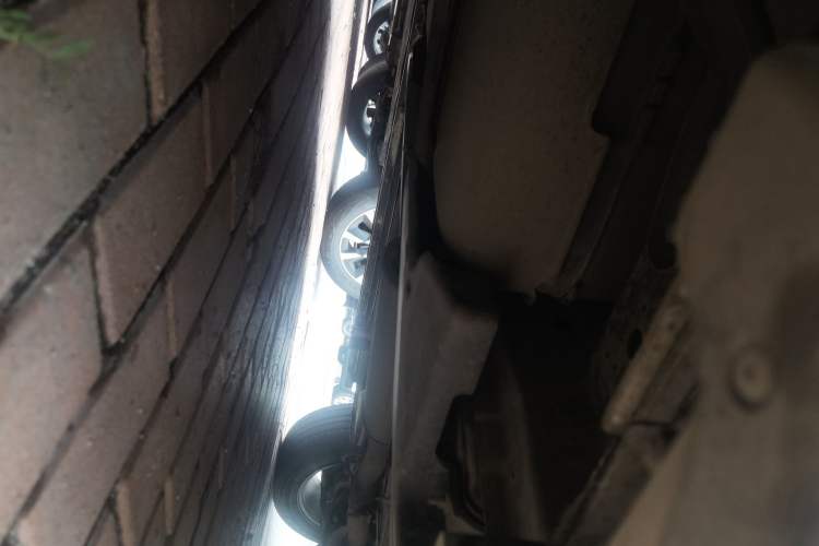 Used Land Rover Discovery Sport 2017 2.0T SE Chassis Rear Right