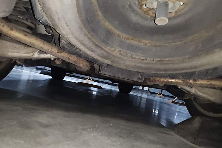 Used Land Rover Discovery Sport 2017 2.0T HSE Chassis Rear