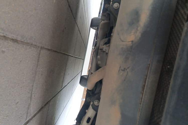 Used Land Rover Discovery Sport 2017 2.0T SE Chassis Rear