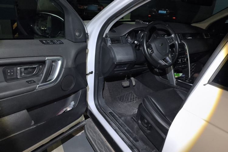 Used Land Rover Discovery Sport 2017 2.0T HSE Driver Seat