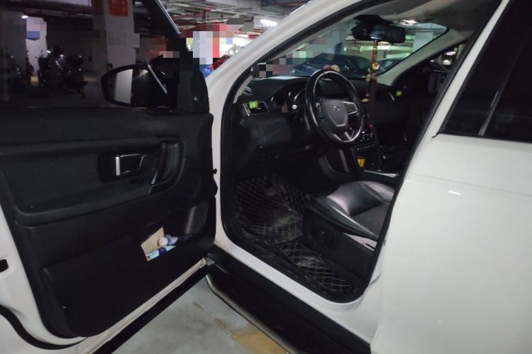 Used Land Rover Discovery Sport 2017 2.0T PURE Driver Seat