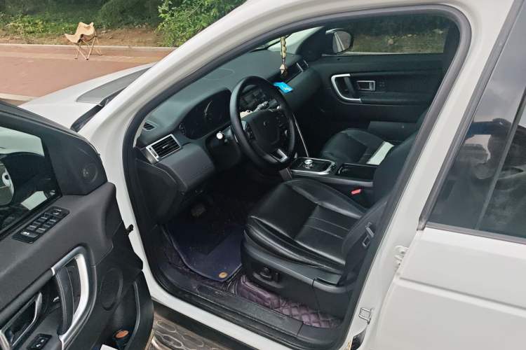Used Land Rover Discovery Sport 2017 2.0T HSE Driver Seat