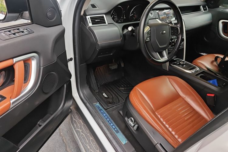 Used Land Rover Discovery Sport 2017 2.0T HSE LUXURY Driver Seat