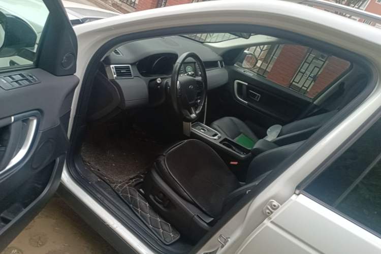 Used Land Rover Discovery Sport 2017 2.0T HSE Driver Seat