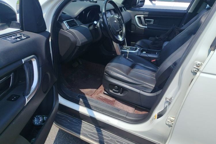 Used Land Rover Discovery Sport 2017 2.0T HSE Driver Seat