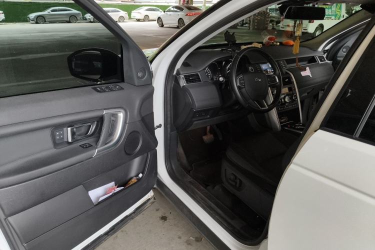 Used Land Rover Discovery Sport 2017 2.0T HSE Driver Seat