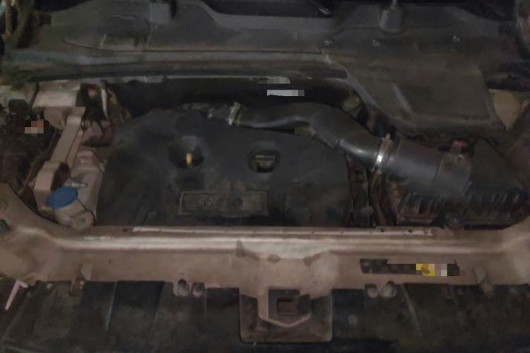 Used Land Rover Discovery Sport 2017 2.0T SE Engine Bay