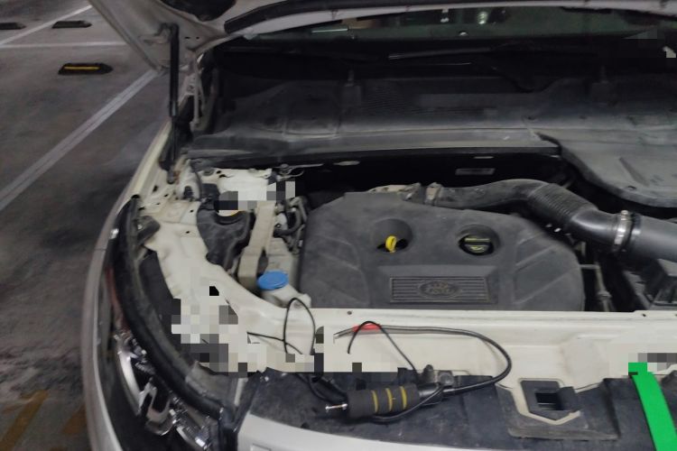Used Land Rover Discovery Sport 2017 2.0T SE Engine Bay Right